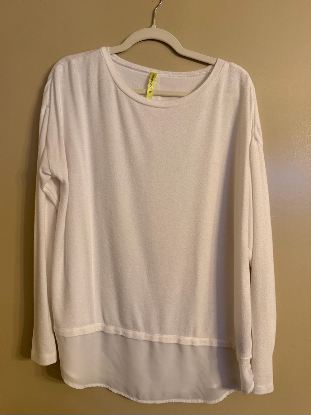 Betabrand White Long Sleeve Top with Neon Lime Tag